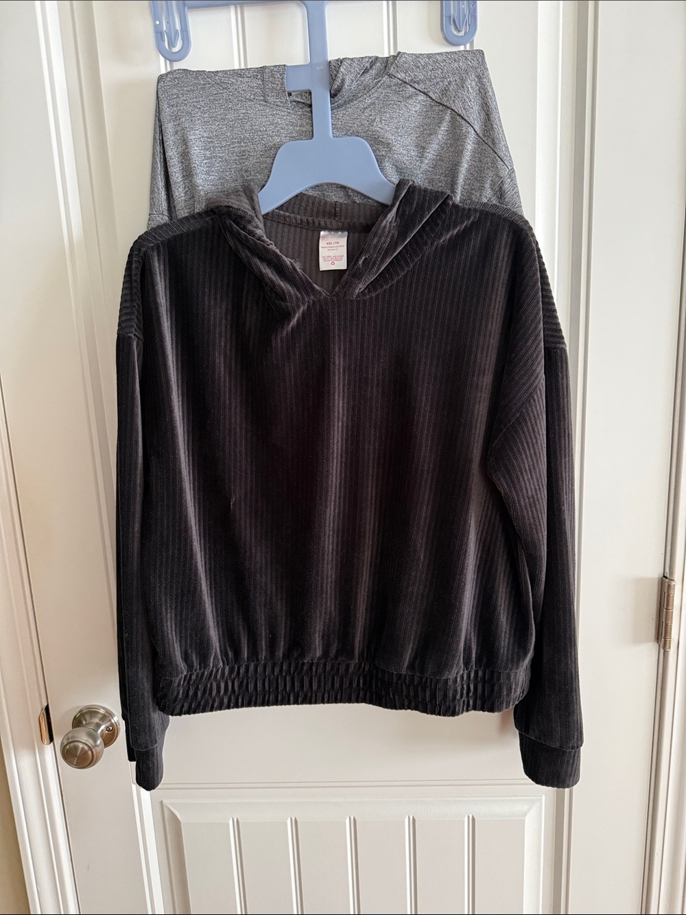 Women’s Black Velour Hooded Pullover Sweater